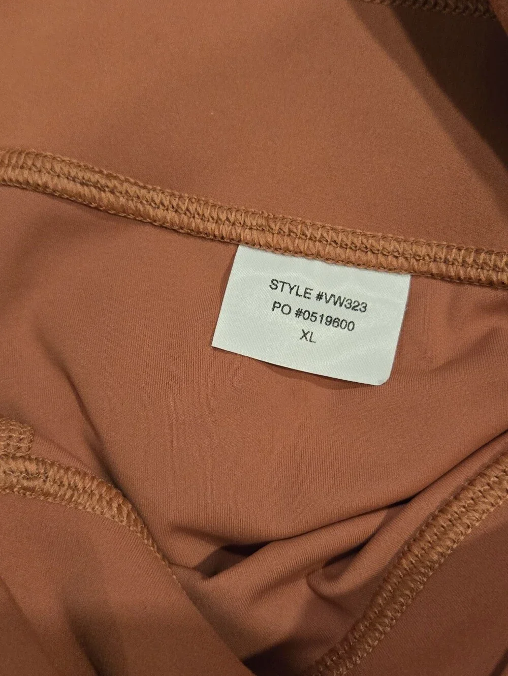 Vuori Daily Jogger In Terracotta Pink Rust - Size XL (Style VW323)
